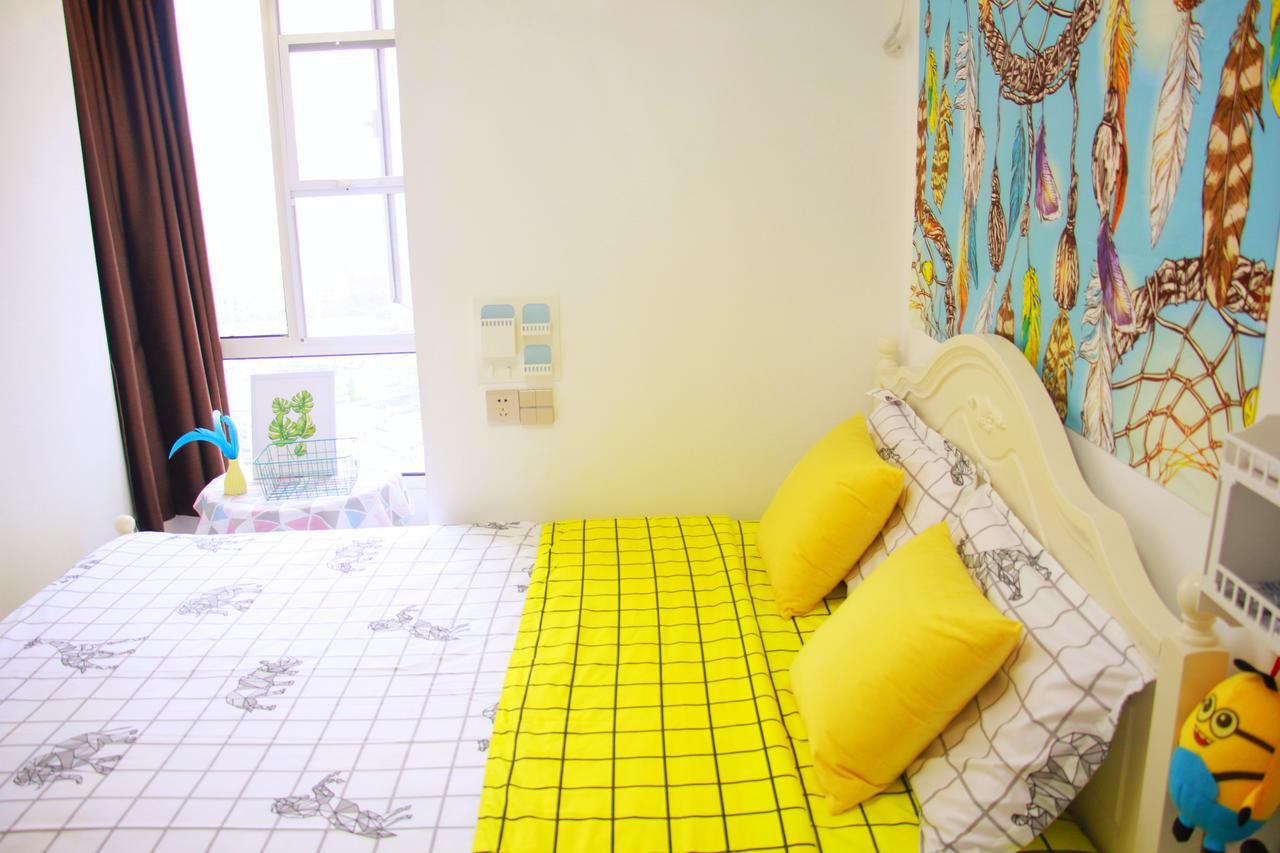 Line 2 Apartment Wuhan Extérieur photo