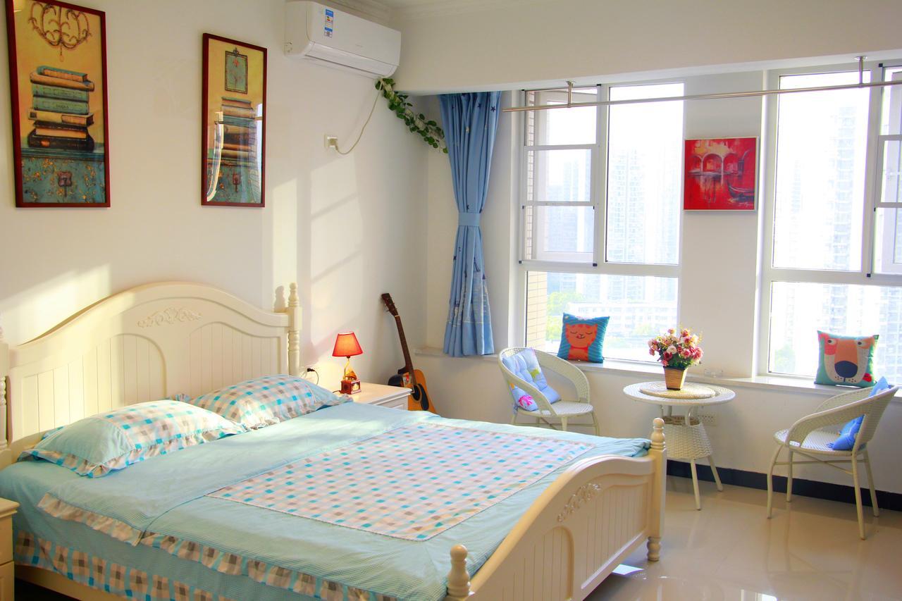 Line 2 Apartment Wuhan Extérieur photo