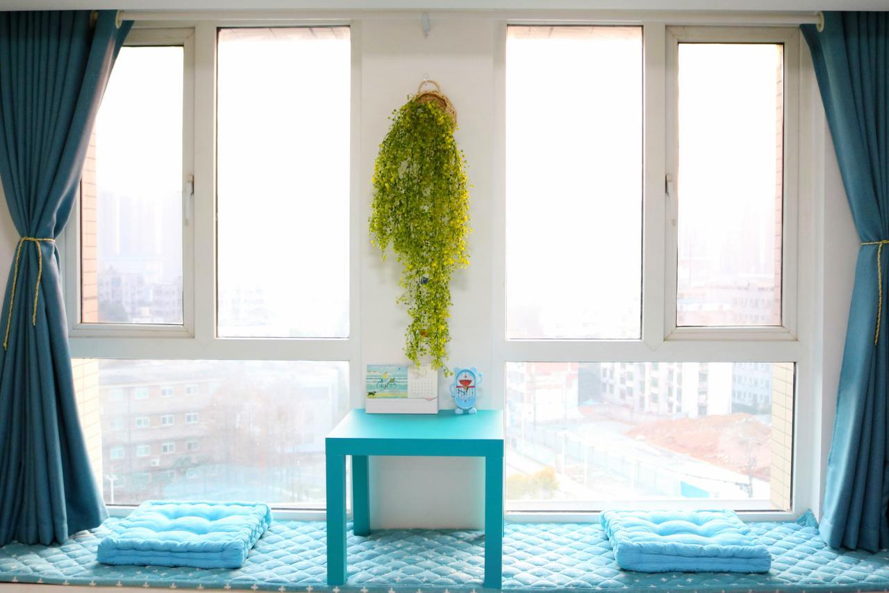 Line 2 Apartment Wuhan Extérieur photo