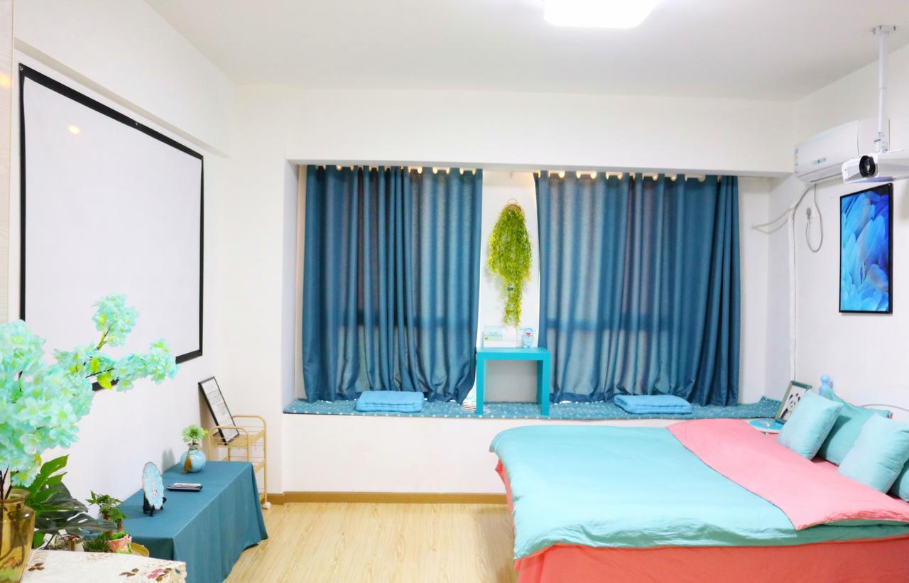 Line 2 Apartment Wuhan Extérieur photo