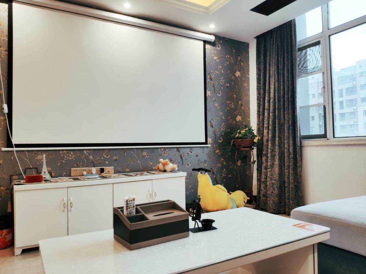 Line 2 Apartment Wuhan Extérieur photo